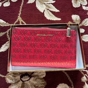 Michael kors wristlet red